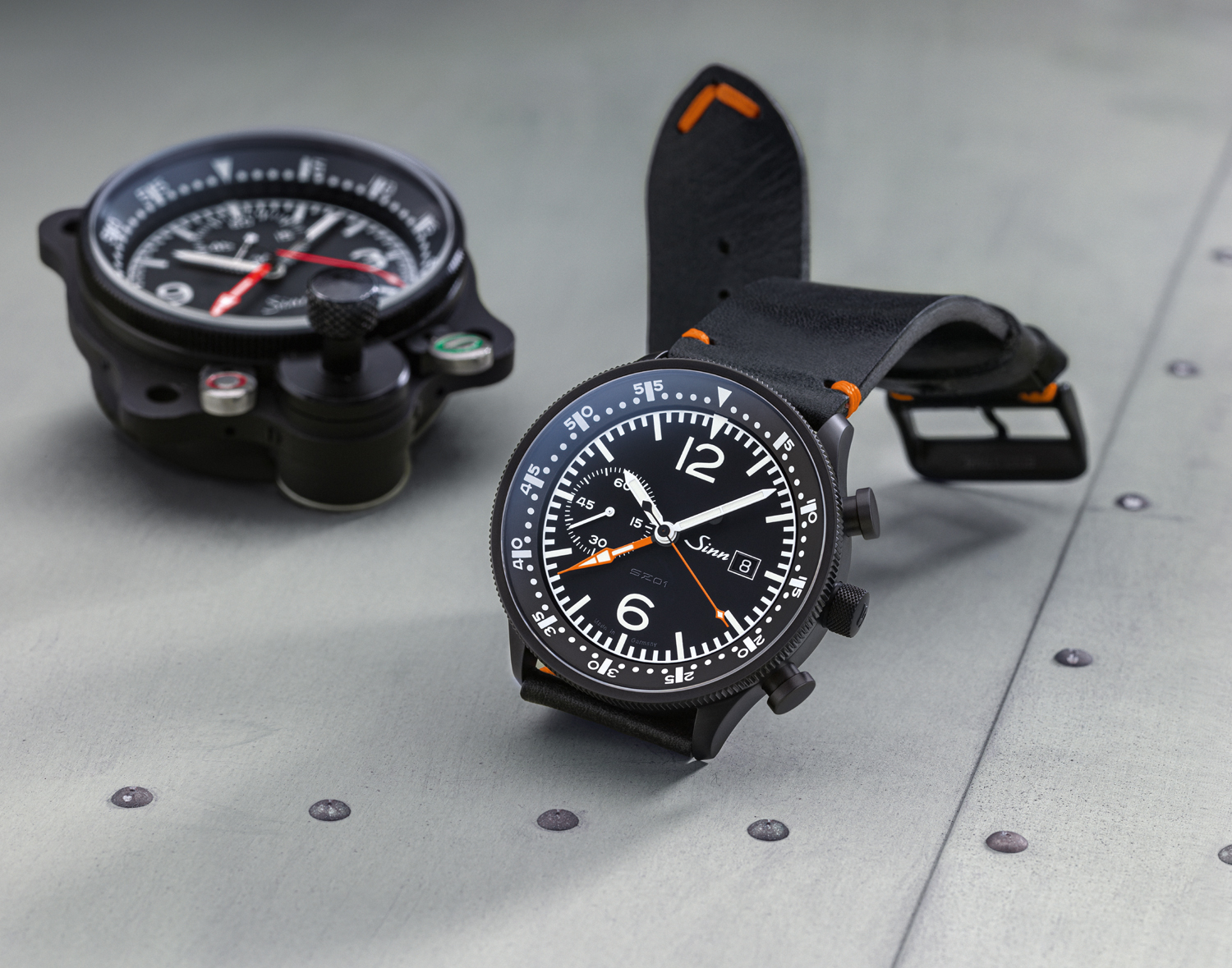 【Sinn】ジン 717 徹底解説|コックピットクロックの遺伝子を継ぐ至高のパイロットウォッチ 【Sinn】ジン 717 徹底解説|コックピットクロックの遺伝子を継ぐ至高のパイロットウォッチ