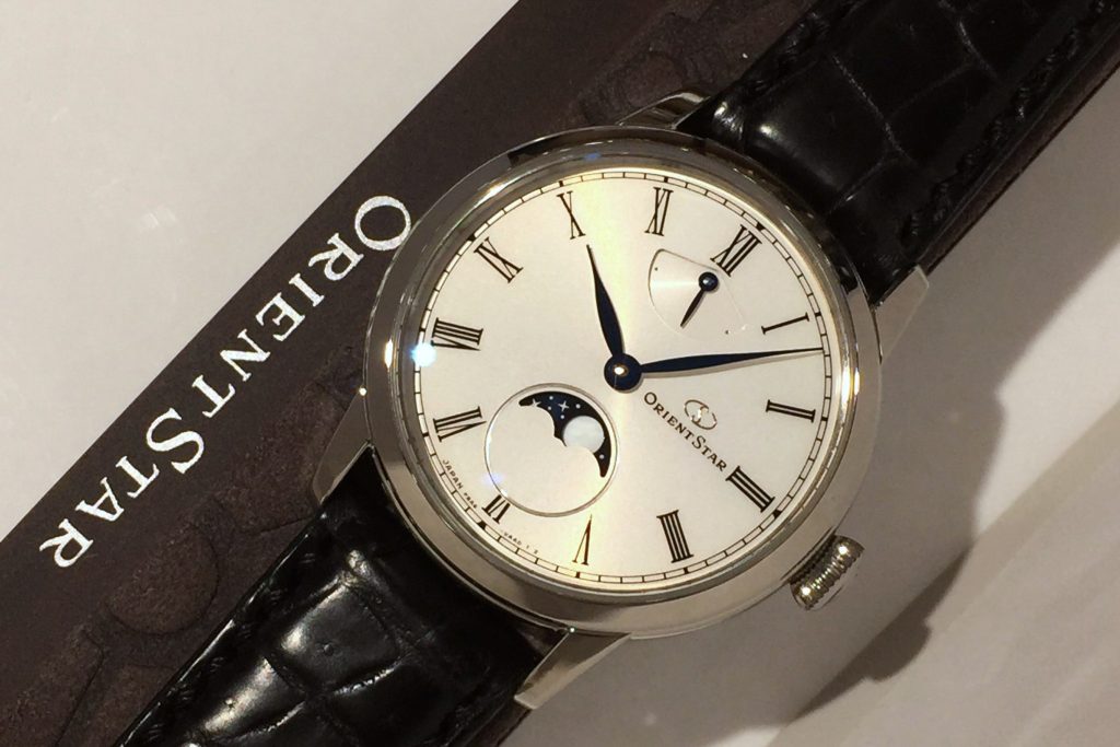 【ミヤコ時計店】RK-BW0001S M45 クラシック メカニカルムーンフェイズ ハンドワインディング:手巻き式のムーンフェイズという希少な新作モデルが入荷致しました