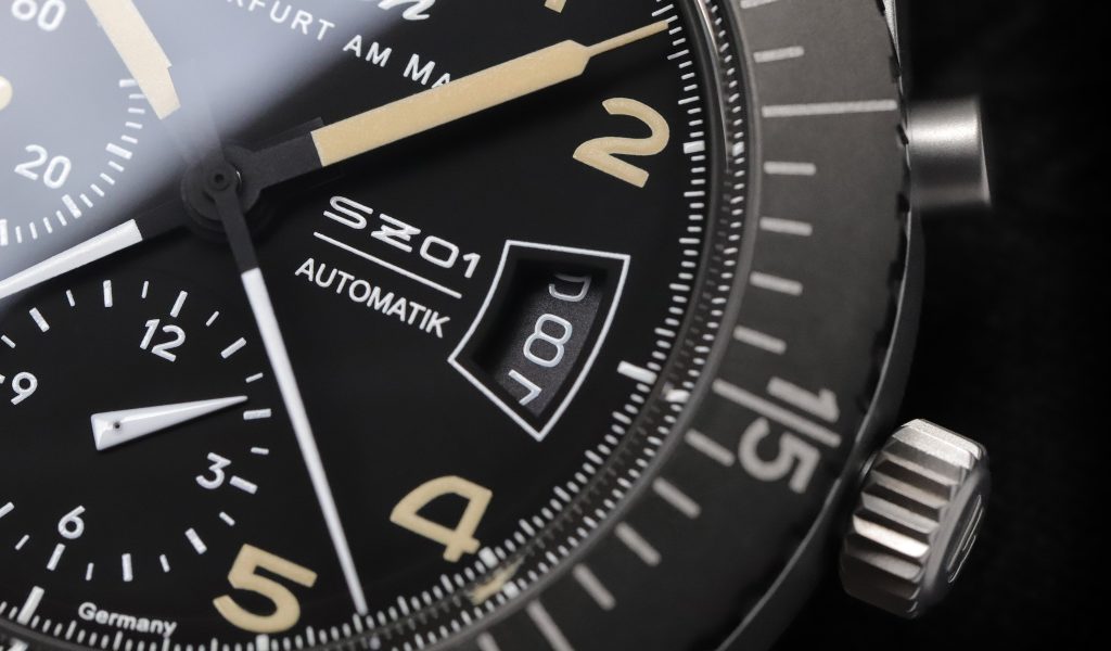 【ジン・デポ 神戸三宮店】156.1.E 歴史的タイムピースから誕生したパイロットクロノグラフ