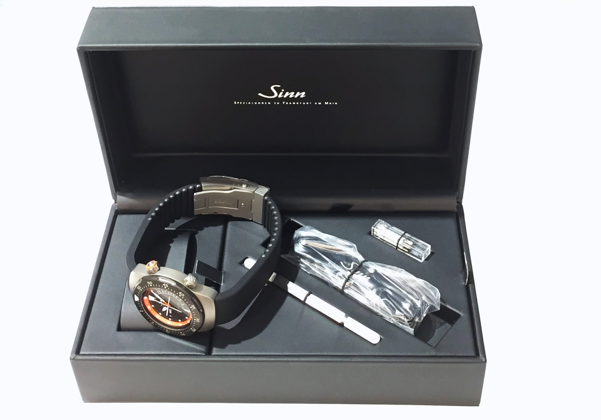 【SINN EZM12】入荷のお知らせと早期完売のお知らせ、次回入荷のご案内(ご予約受付中) 【SINN EZM12】入荷のお知らせと早期完売のお知らせ、次回入荷のご案内(ご予約受付中)